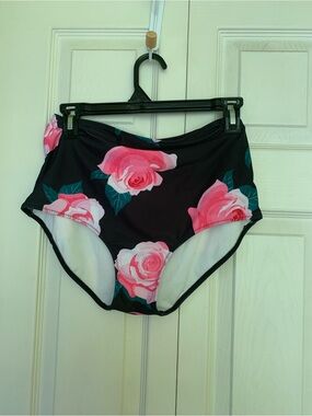 High-Waist Floral Swim Shorts - Black with Pink Rose Print